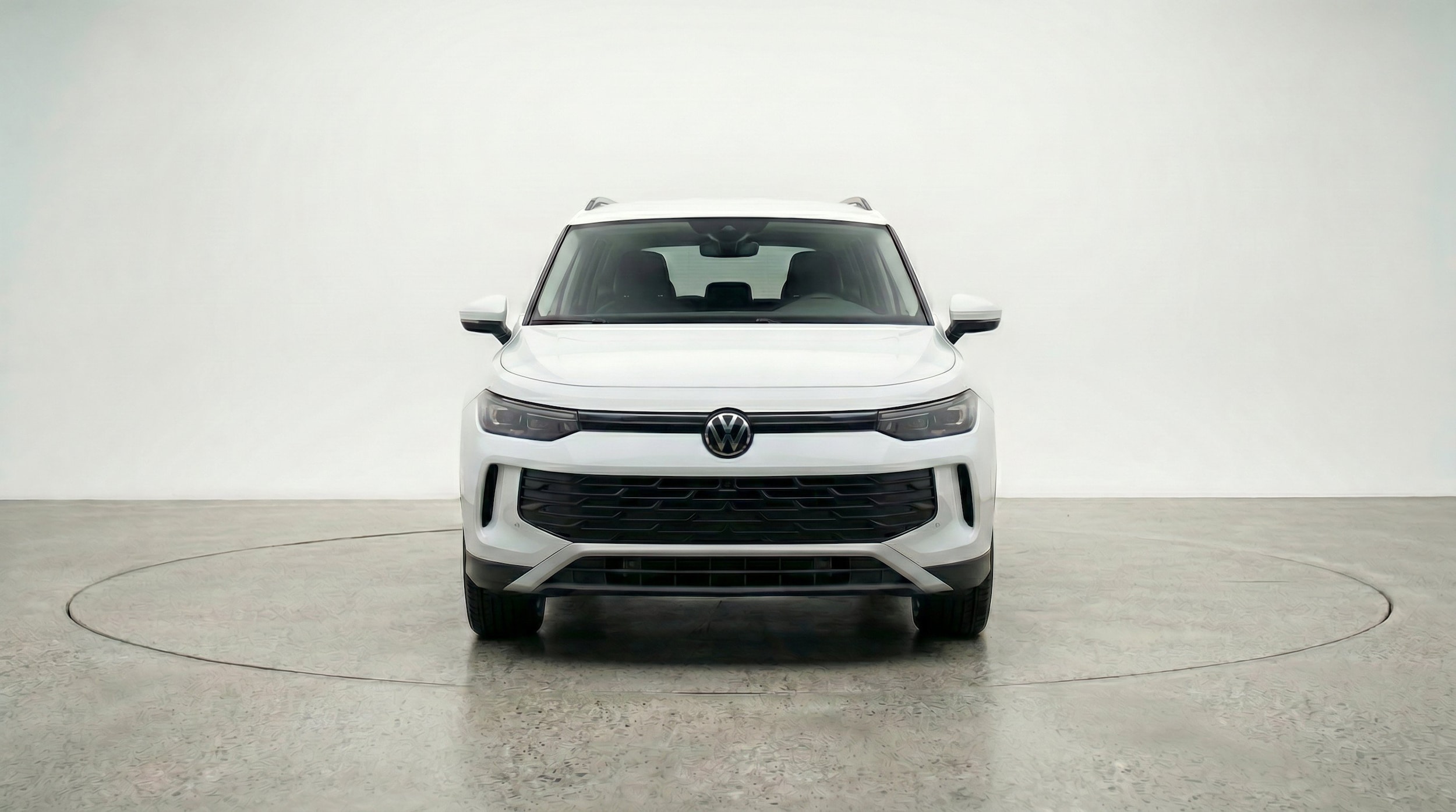 Thumbnail: 2026 Volkswagen Tiguan - 2