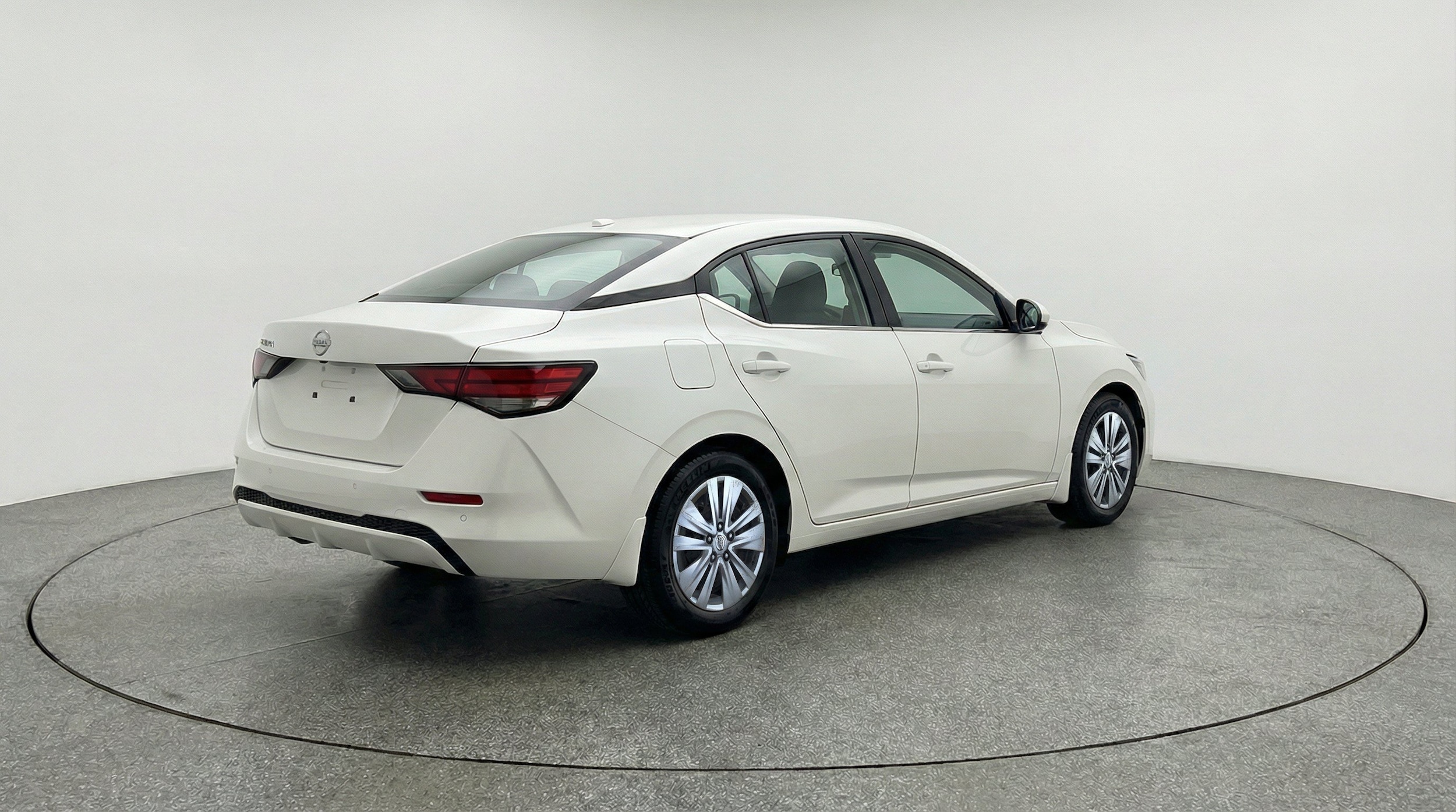 Thumbnail: 2025 Nissan Sentra - 9