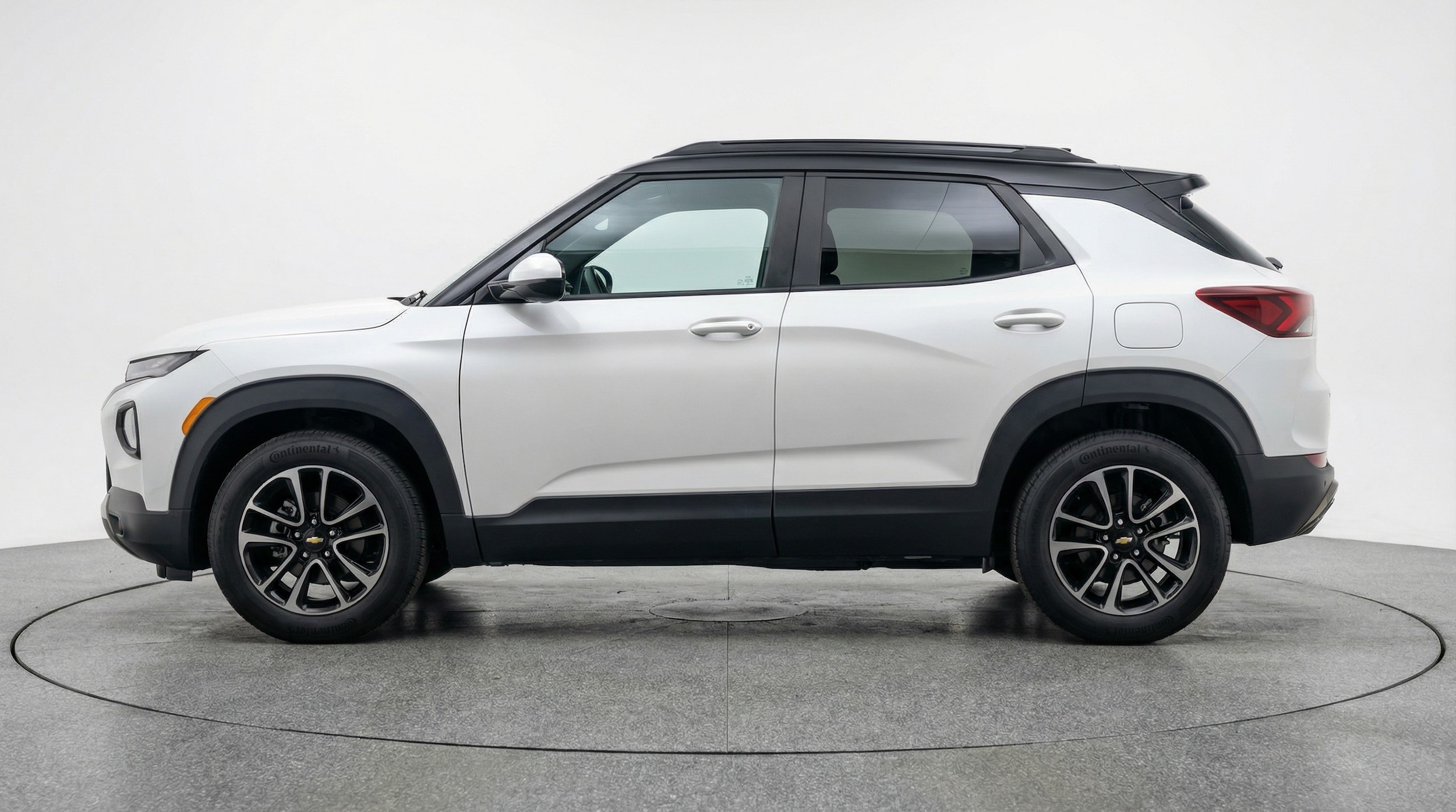 Thumbnail: 2025 Chevrolet TrailBlazer - 4