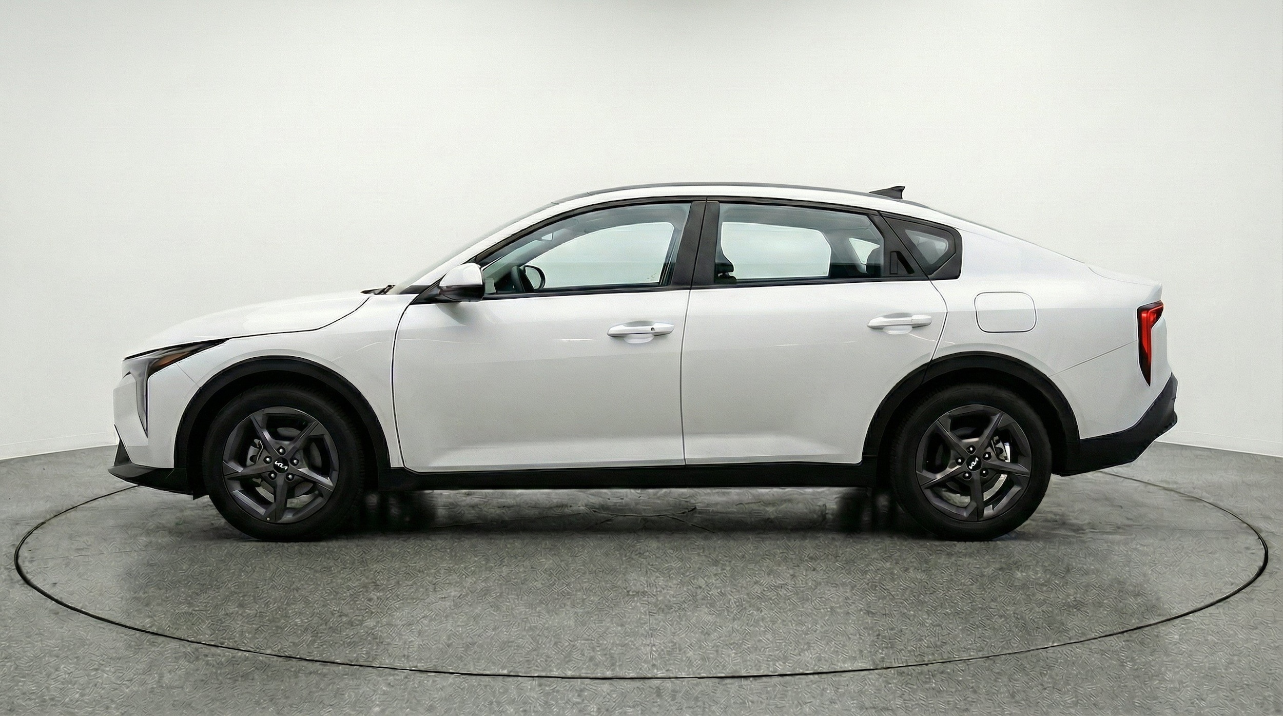 Thumbnail: 2025 Kia K4 - 5