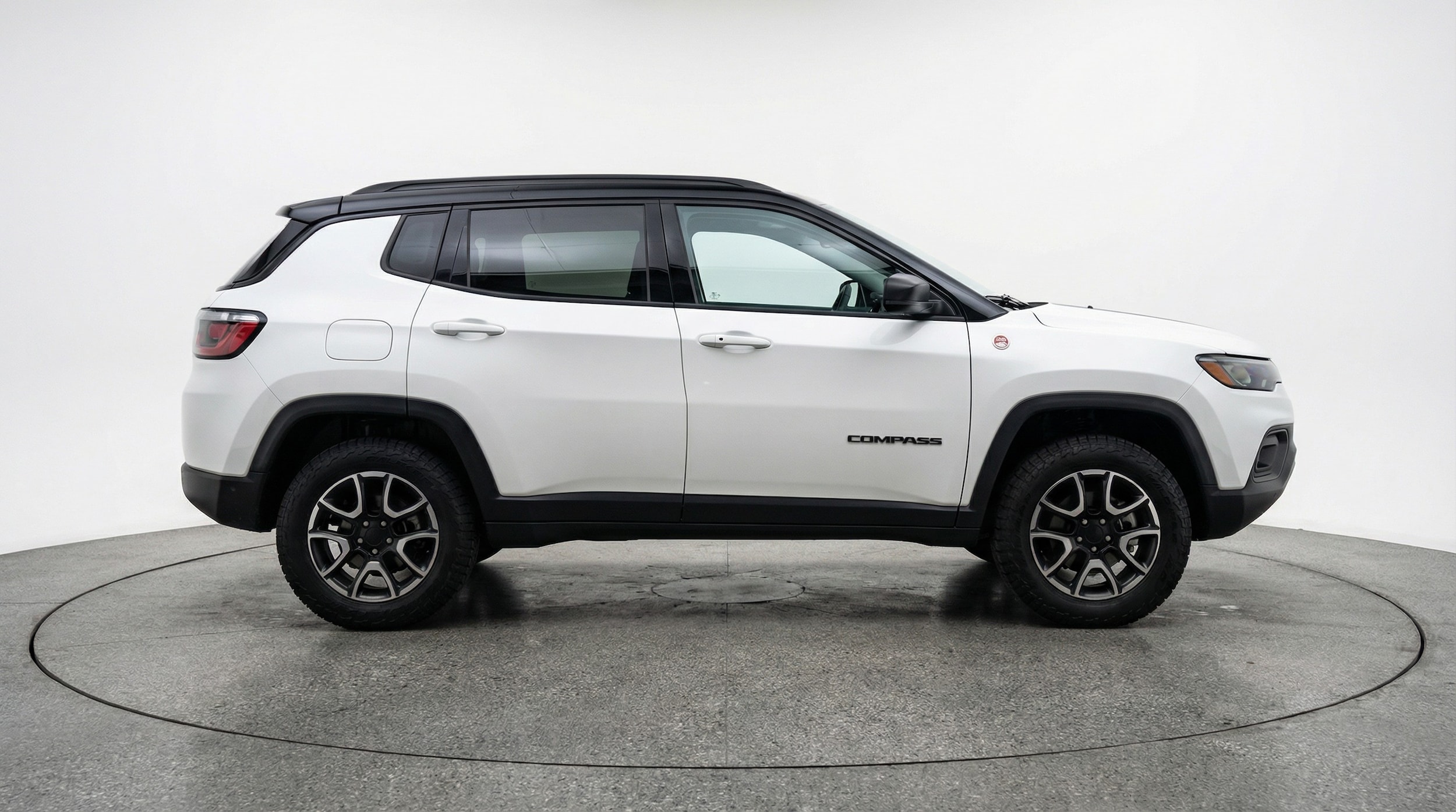 Thumbnail: 2025 Jeep Compass - 8