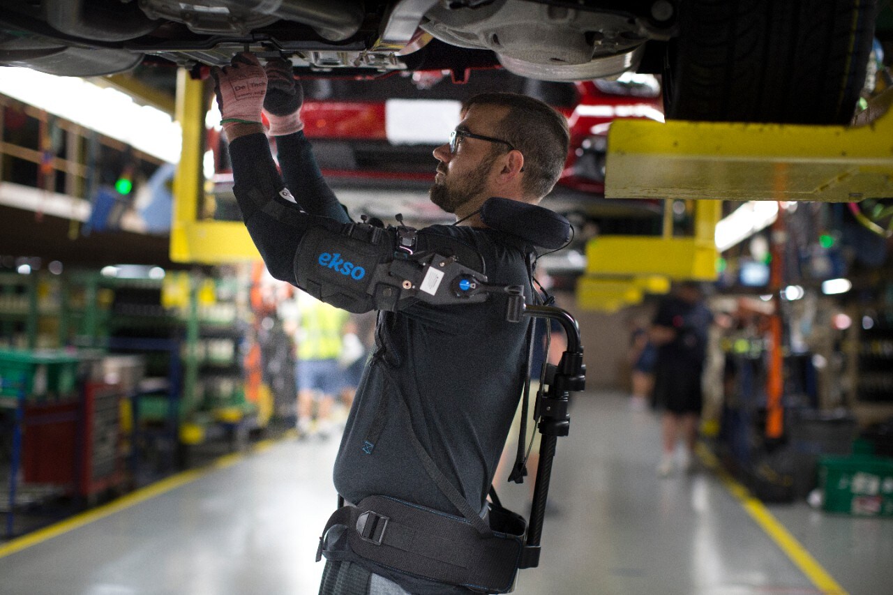 Ford-Exoskeleton4.jpg