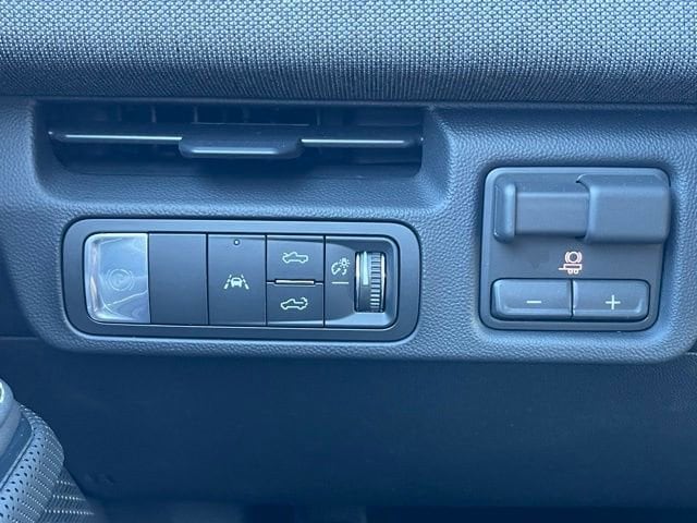 2026 GMC Sierra EV Elevation - Photo 16