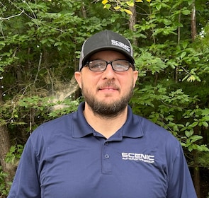 Staff member Juan Manzotti from ID_89e717