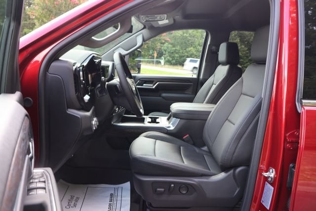 2026 GMC Sierra 2500HD SLT - Photo 18