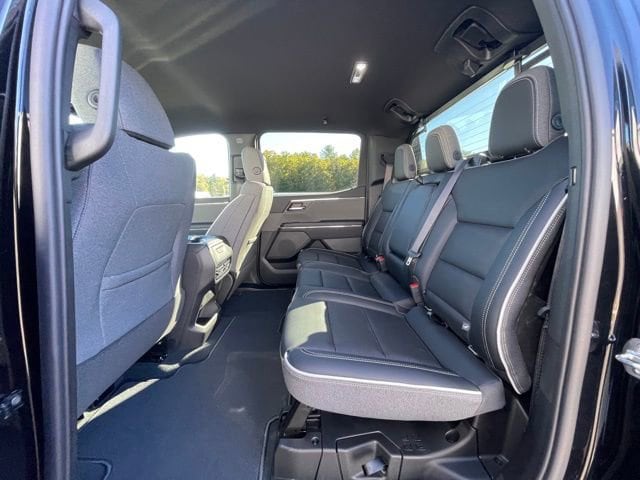 2026 GMC Sierra EV Elevation - Photo 20