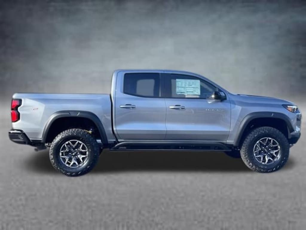 New 2026 Chevrolet Colorado ZR2 Truck