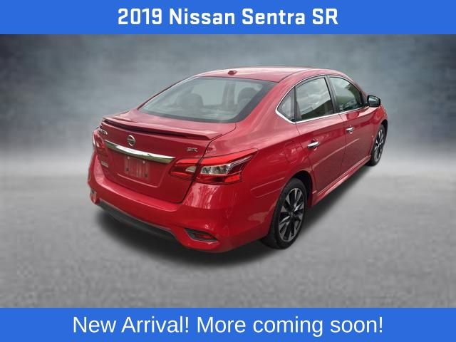 2019 Nissan Sentra SR photo 3