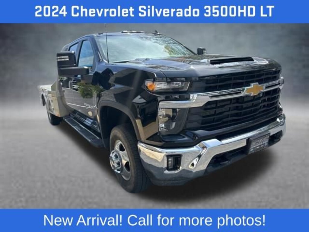 Used 2024 Chevrolet Silverado 3500 HD Chassis Cab LT Truck Crew Cab
