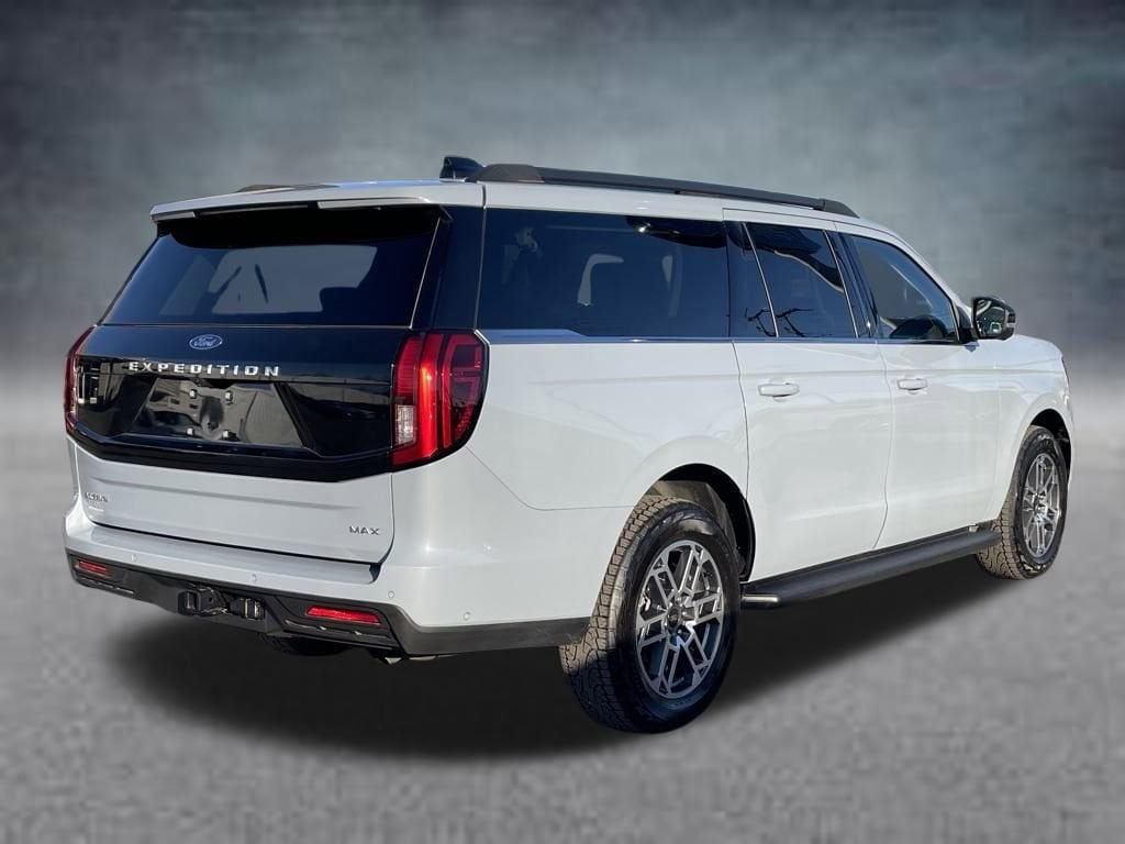 Used 2025 Ford Expedition Max Active SUV