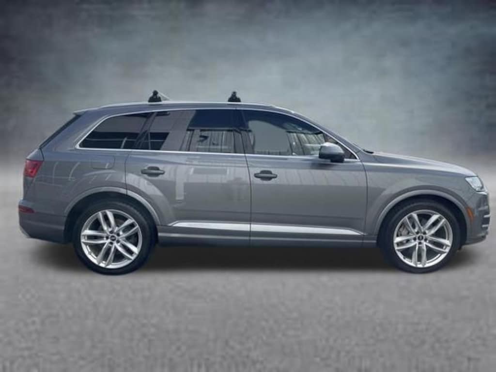 Used 2017 Audi Q7 Prestige SUV