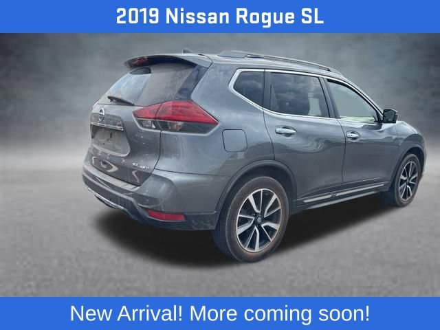 2019 Nissan Rogue SL photo 3