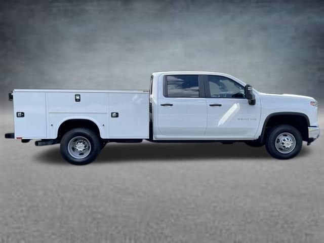 2025 Chevrolet Silverado 3500 HD Work Truck - Photo 4