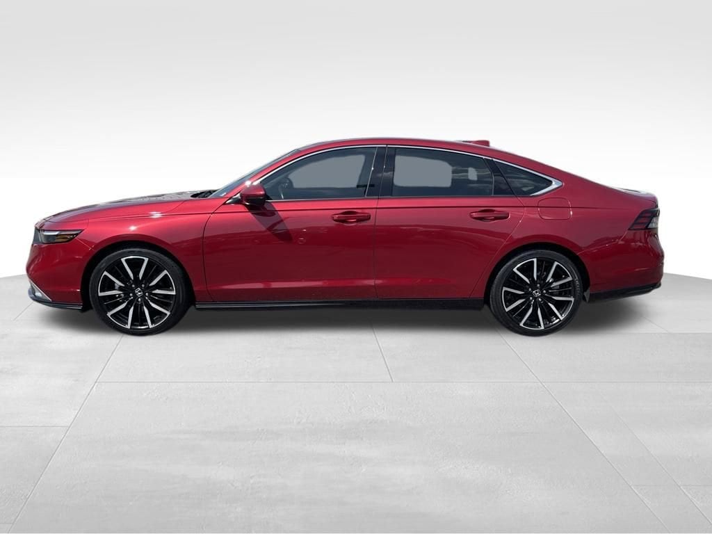 Used 2024 Honda Accord Hybrid Touring with VIN 1HGCY2F82RA020628 for sale in Mount Airy, NC