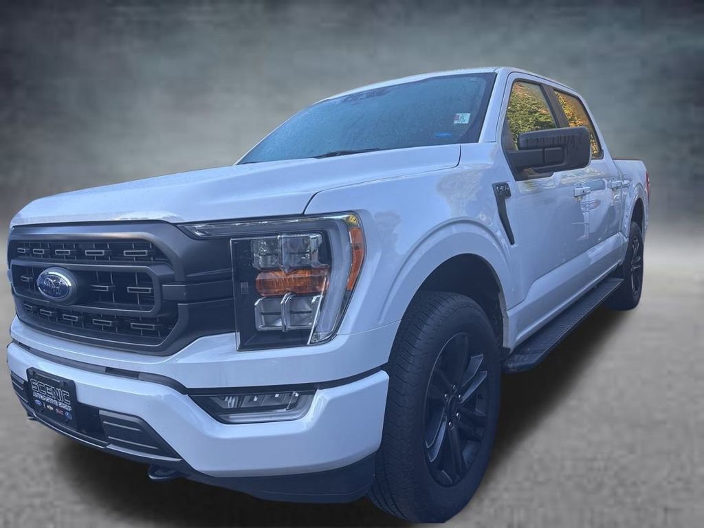 2021 Ford F-150 XLT photo 2