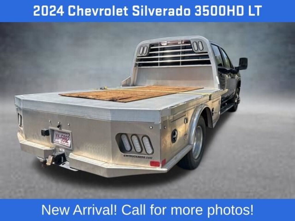 Used 2024 Chevrolet Silverado 3500 HD Chassis Cab LT Truck Crew Cab