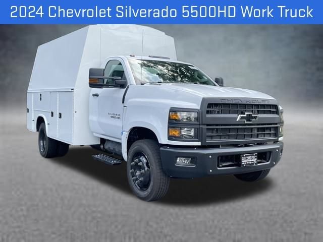 2024 Chevrolet Silverado 4500 Medium Duty Chassis Cab Work Truck's photo