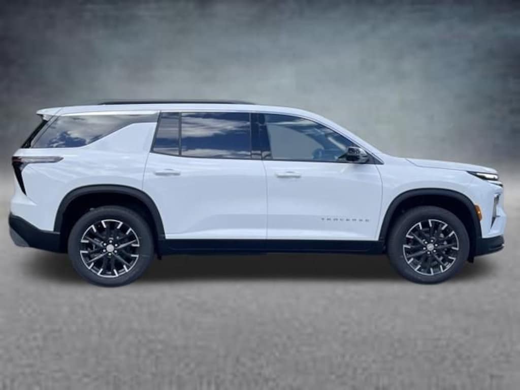 New 2026 Chevrolet Traverse LT SUV