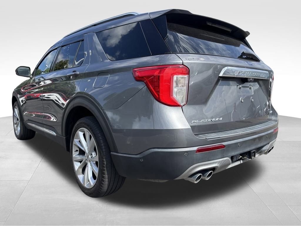 2022 Ford Explorer Platinum photo 3