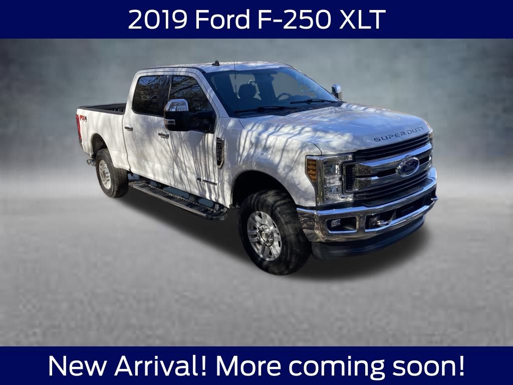 2019 Ford F-250 XLT photo 2