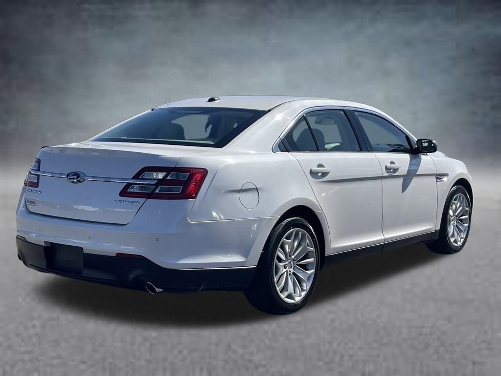 2019 Ford Taurus Limited photo 2