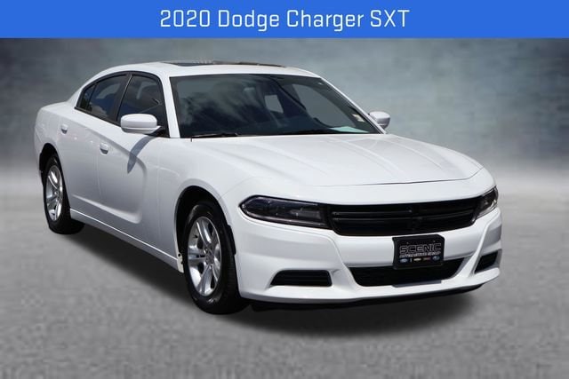 2020 Dodge Charger SXT's photo