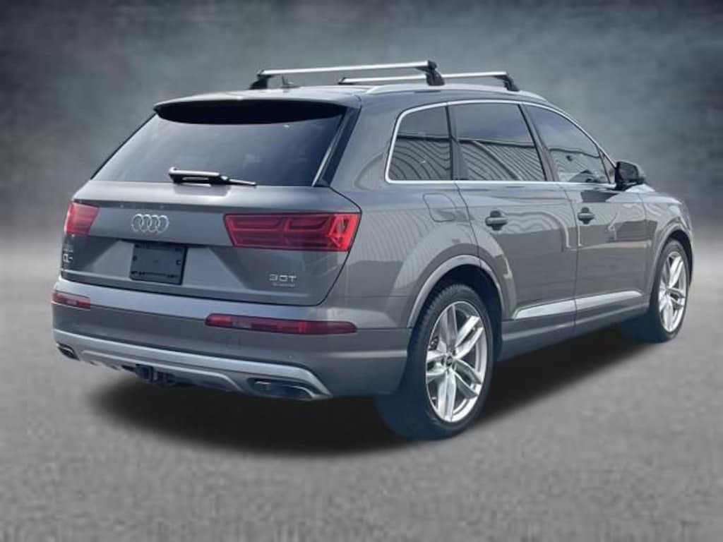 Used 2017 Audi Q7 Prestige SUV