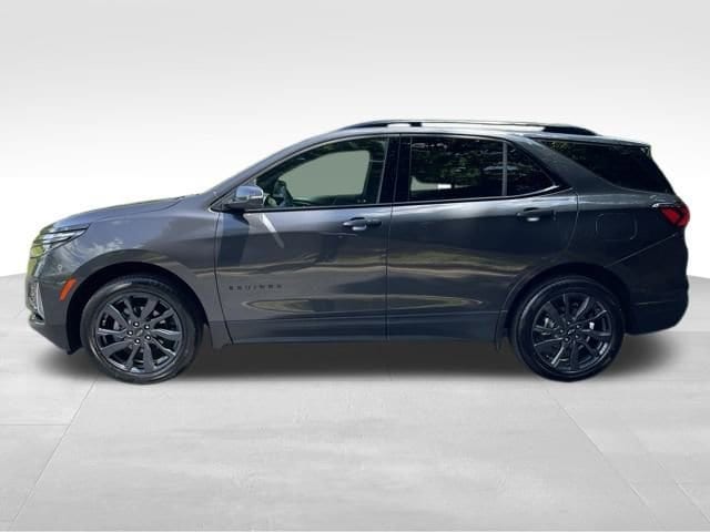 Used 2022 Chevrolet Equinox RS with VIN 3GNAXWEV2NS239371 for sale in Mount Airy, NC