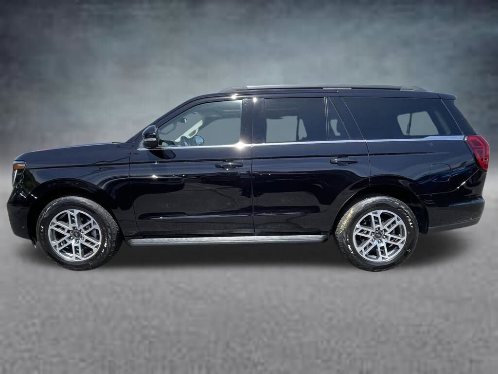 Used 2025 Ford Expedition Active SUV