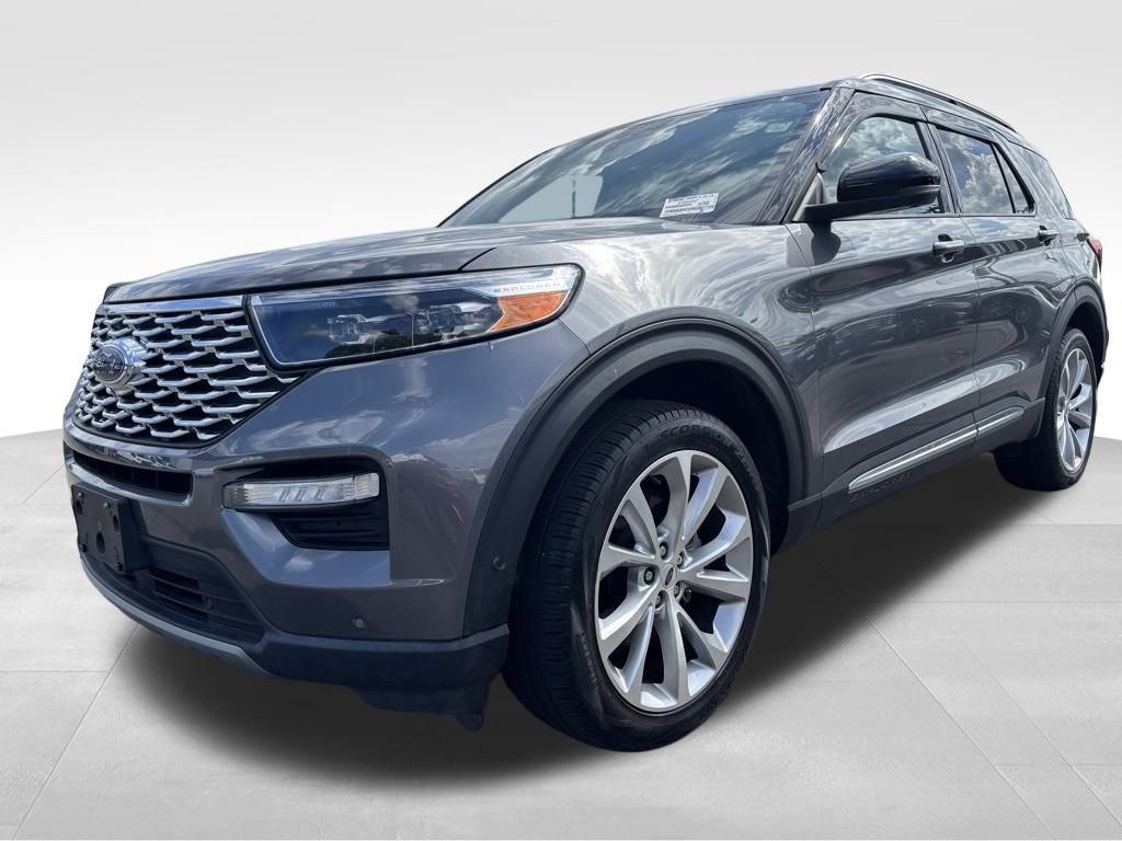 2022 Ford Explorer Platinum photo 2