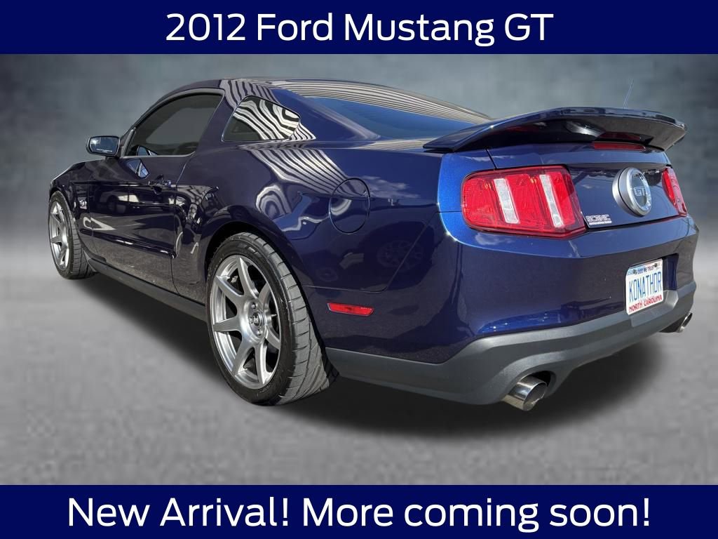 2012 Ford Mustang GT photo 3