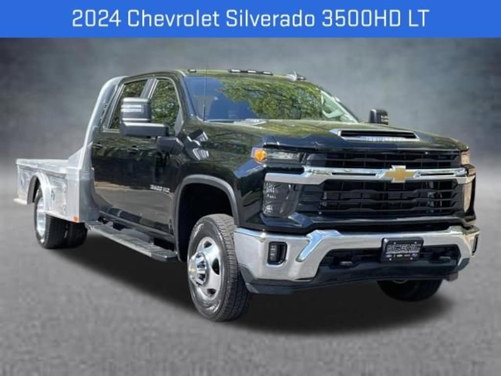 Used 2024 Chevrolet Silverado 3500 HD Chassis Cab LT Truck Crew Cab