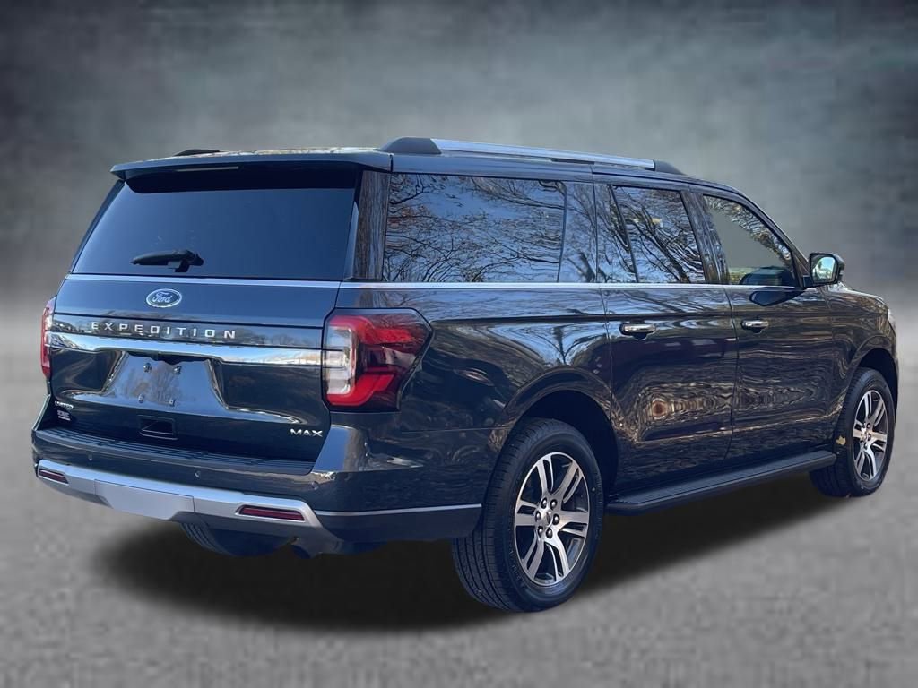 2024 Ford Expedition MAX Limited photo 3