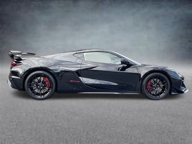 2026 Chevrolet Corvette Z06 3LZ photo 4