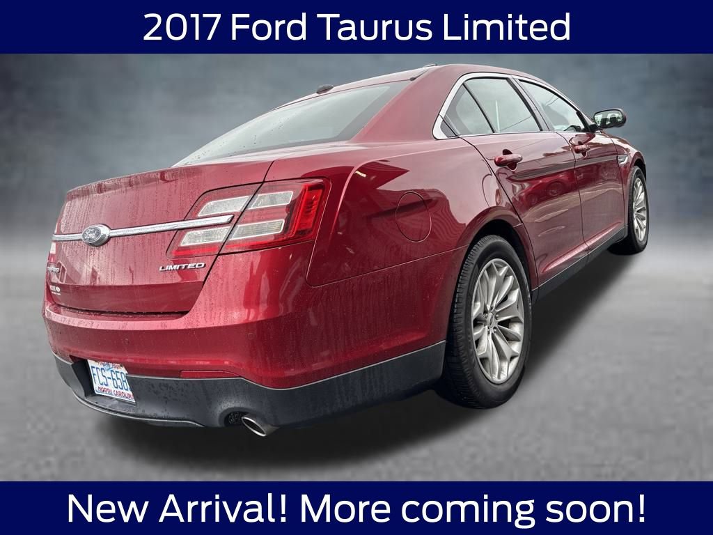 2017 Ford Taurus Limited photo 2