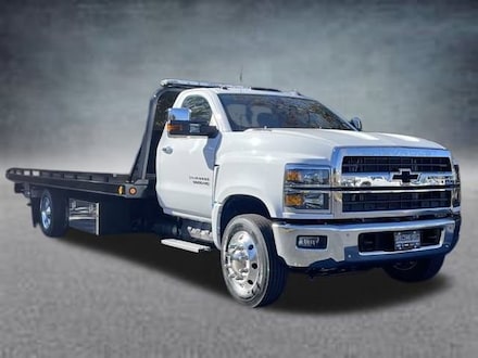 2024 Chevrolet Silverado 5500 HD LT Truck
