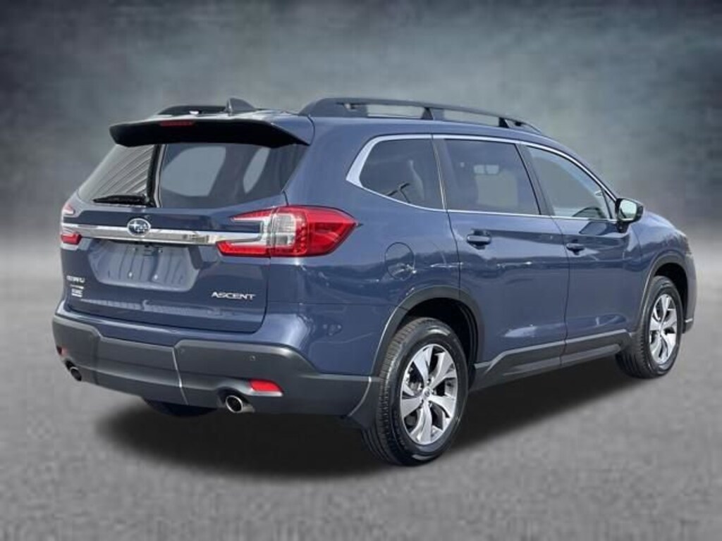 Used 2025 Subaru Ascent Premium SUV