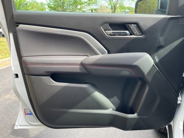 2025 Chevrolet Colorado Z71 - Photo 15