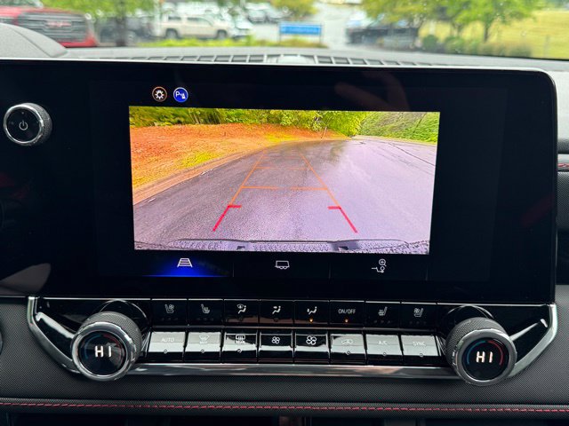 2026 Chevrolet Colorado Z71 - Photo 11