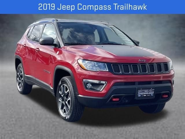 2019 Jeep Compass Trailhawk's photo