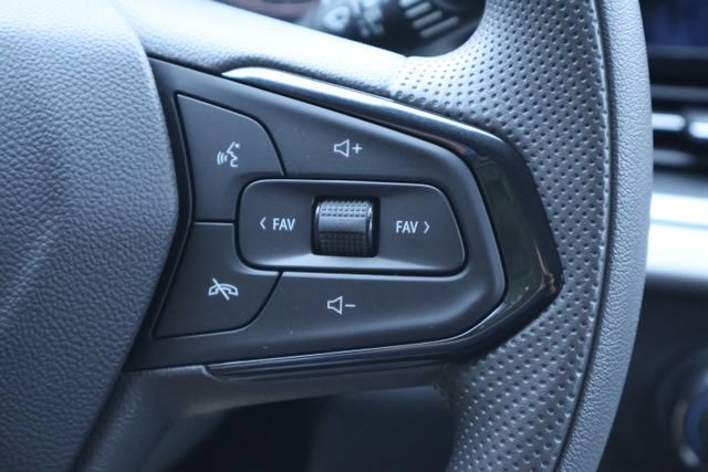 2026 Chevrolet Trax LS - Photo 7