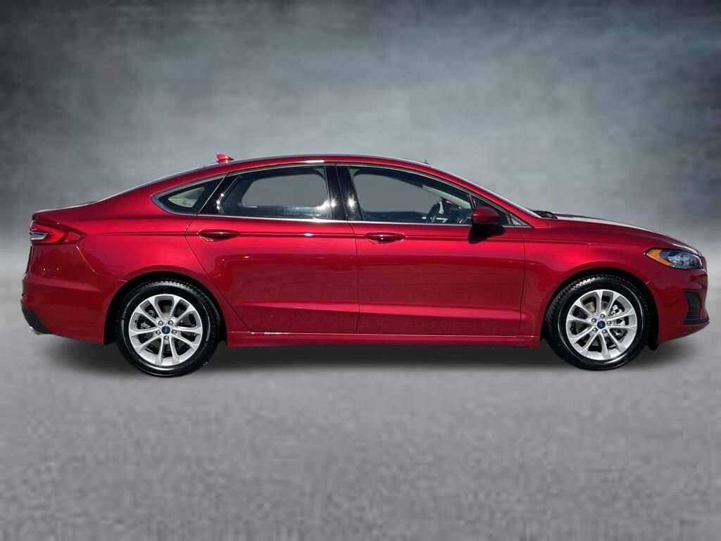 Used 2020 Ford Fusion SE Sedan