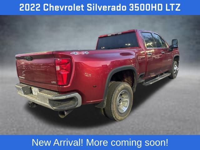 2022 Chevrolet Silverado 3500HD LTZ photo 3
