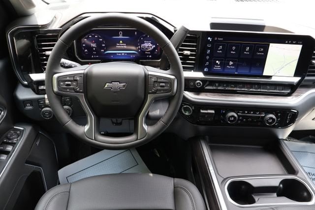 2026 Chevrolet Silverado 2500 HD LTZ - Photo 6