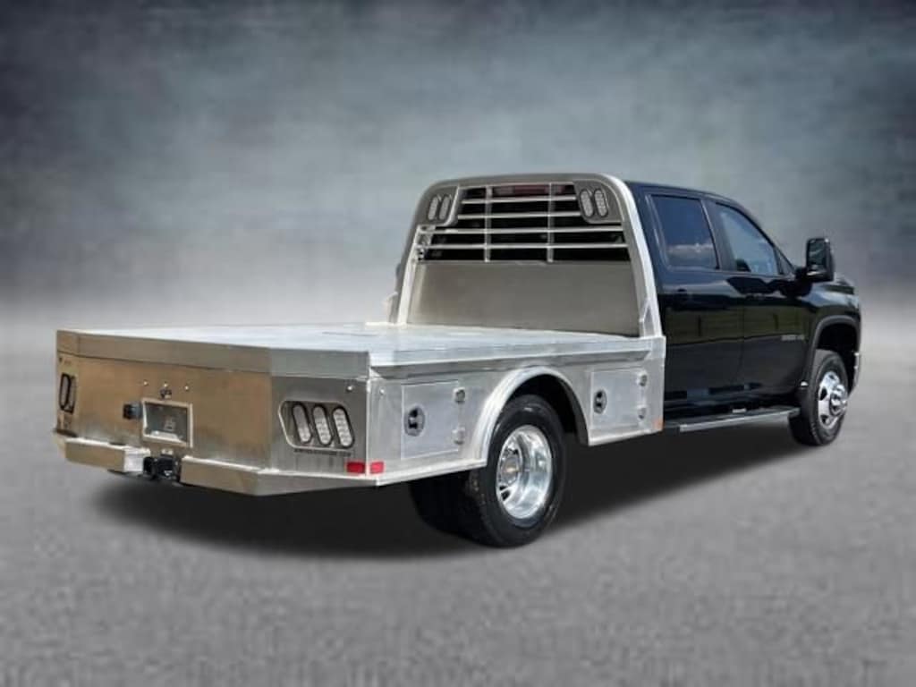 Used 2024 Chevrolet Silverado 3500 HD Chassis Cab LT Truck Crew Cab