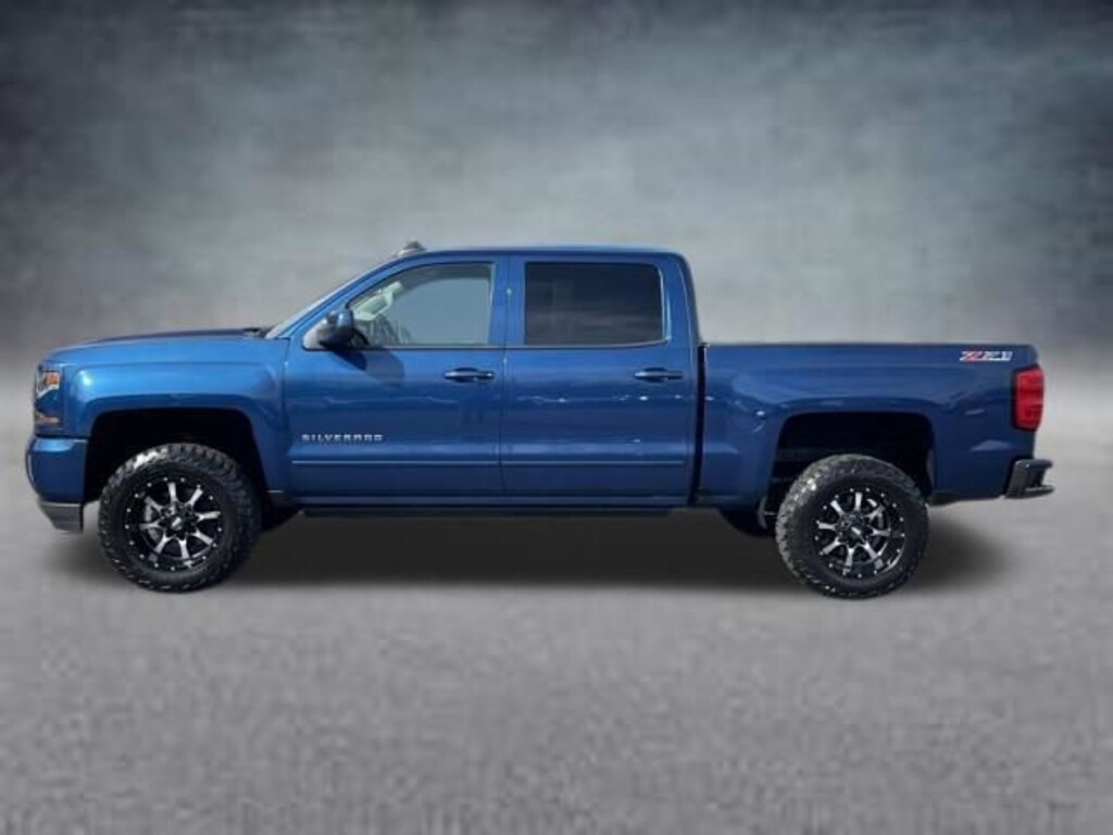 Used 2017 Chevrolet Silverado 1500 LT Truck Crew Cab