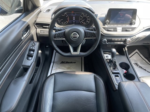 Used 2020 Nissan Altima SR with VIN 1N4BL4CW8LC119818 for sale in Mount Airy, NC