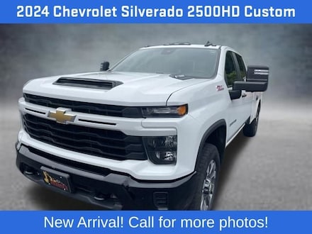 2024 Chevrolet Silverado 2500 HD Custom Truck Crew Cab