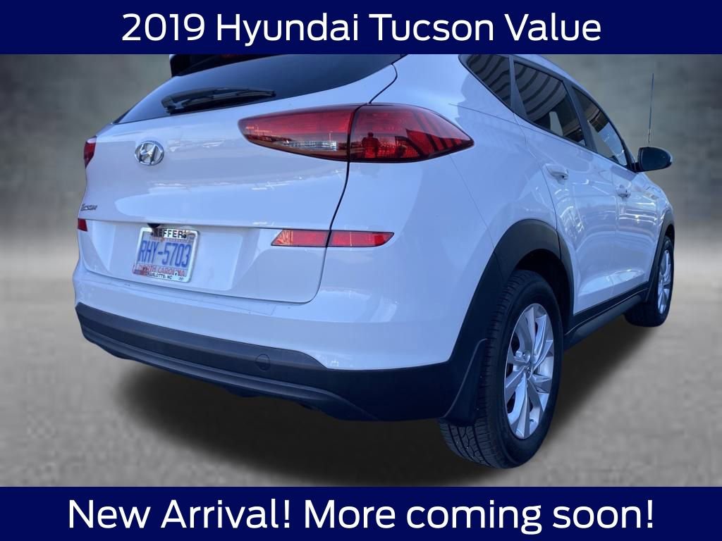 2019 Hyundai Tucson Value photo 3