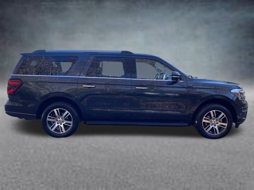 2024 Ford Expedition MAX Limited photo 4